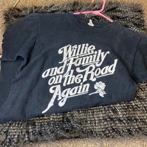 Willie tshirt